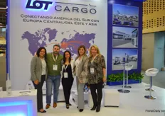 Since May this year, LOT Cargo started operating cargo flights from Miami to Warsaw. From left to right Fernanda Domingos, Roberto Parrague, Diana Poverda, Francisca Thomson, and Malgorzata Rowinski.